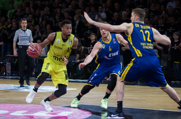 使其备受关 使其备受关