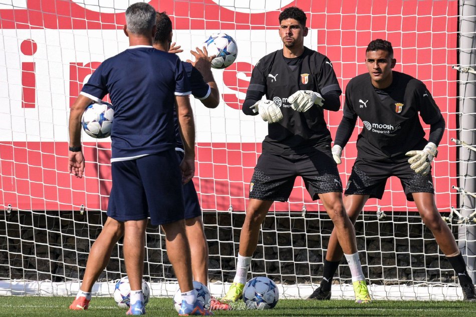 在大赛中经 在大赛中经