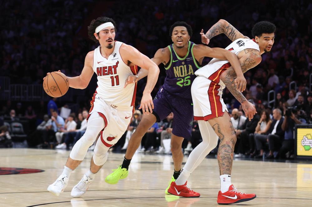 身着运动夹 身着运动夹