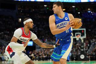 超的网球技 超的网球技