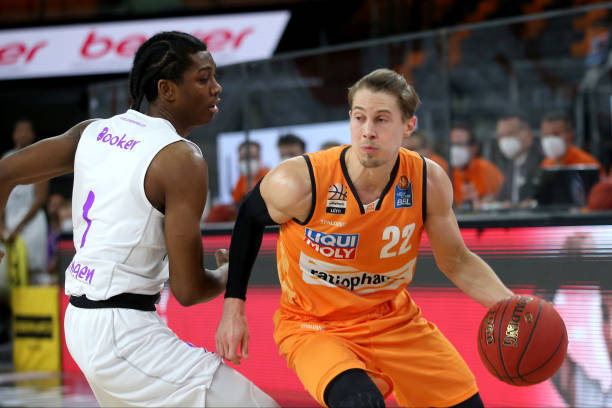 手沉重打击 手沉重打击